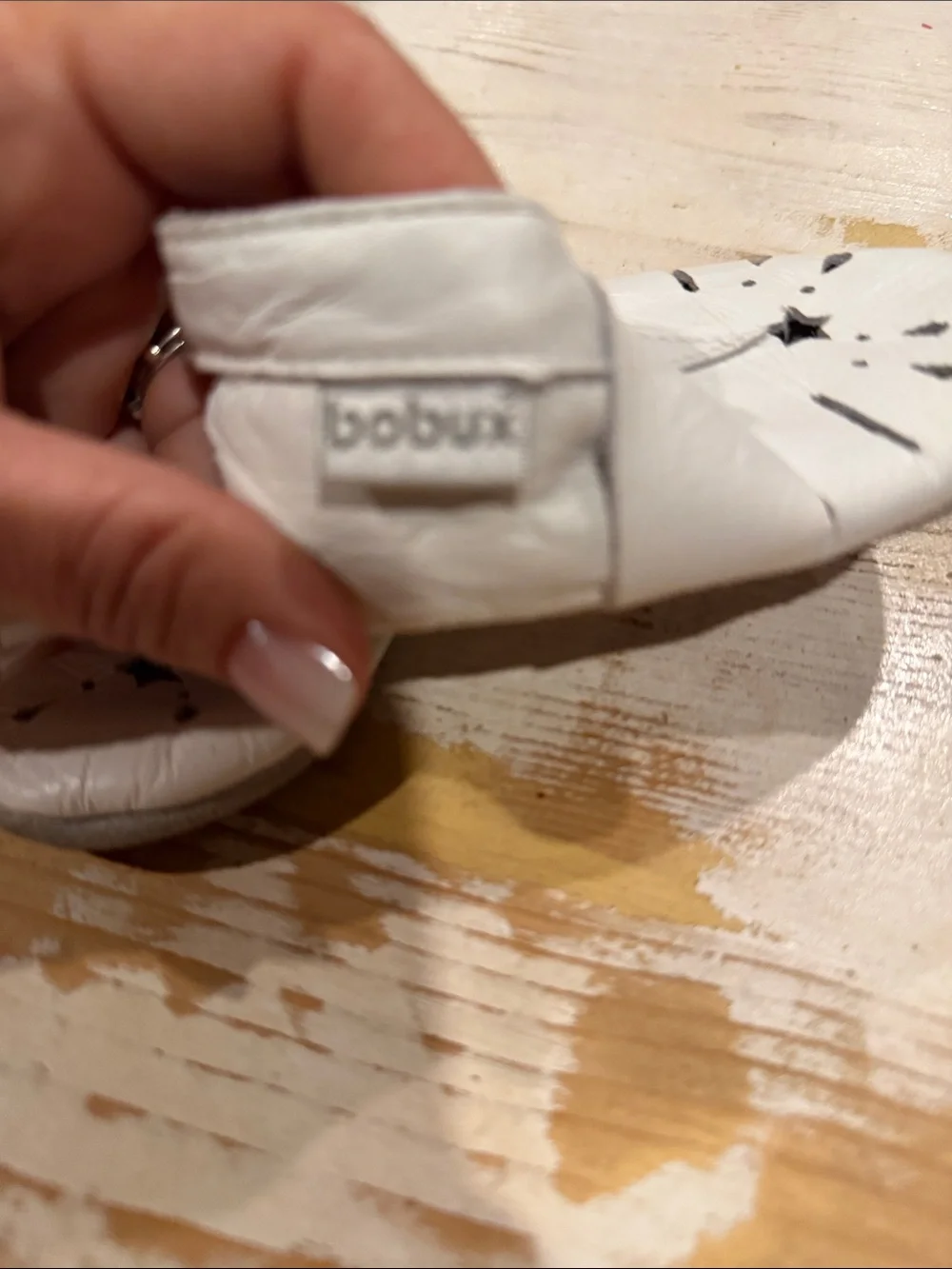 Bobux soft white